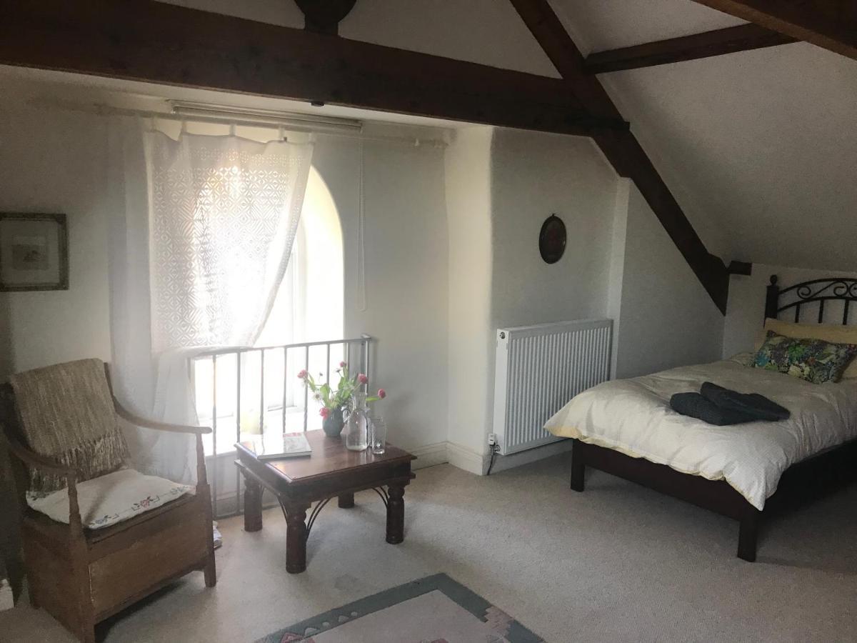 St Michaels House Bed & Breakfast Crediton Dış mekan fotoğraf