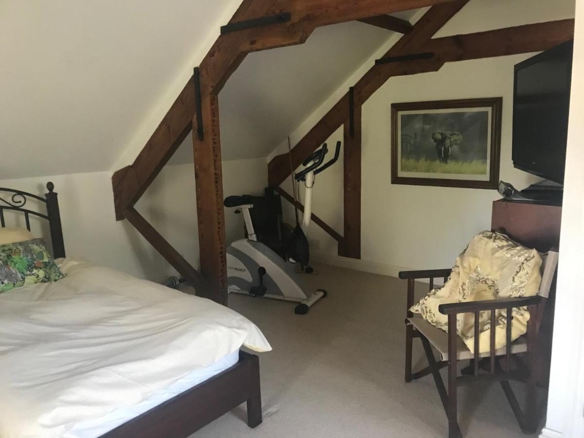 St Michaels House Bed & Breakfast Crediton Dış mekan fotoğraf